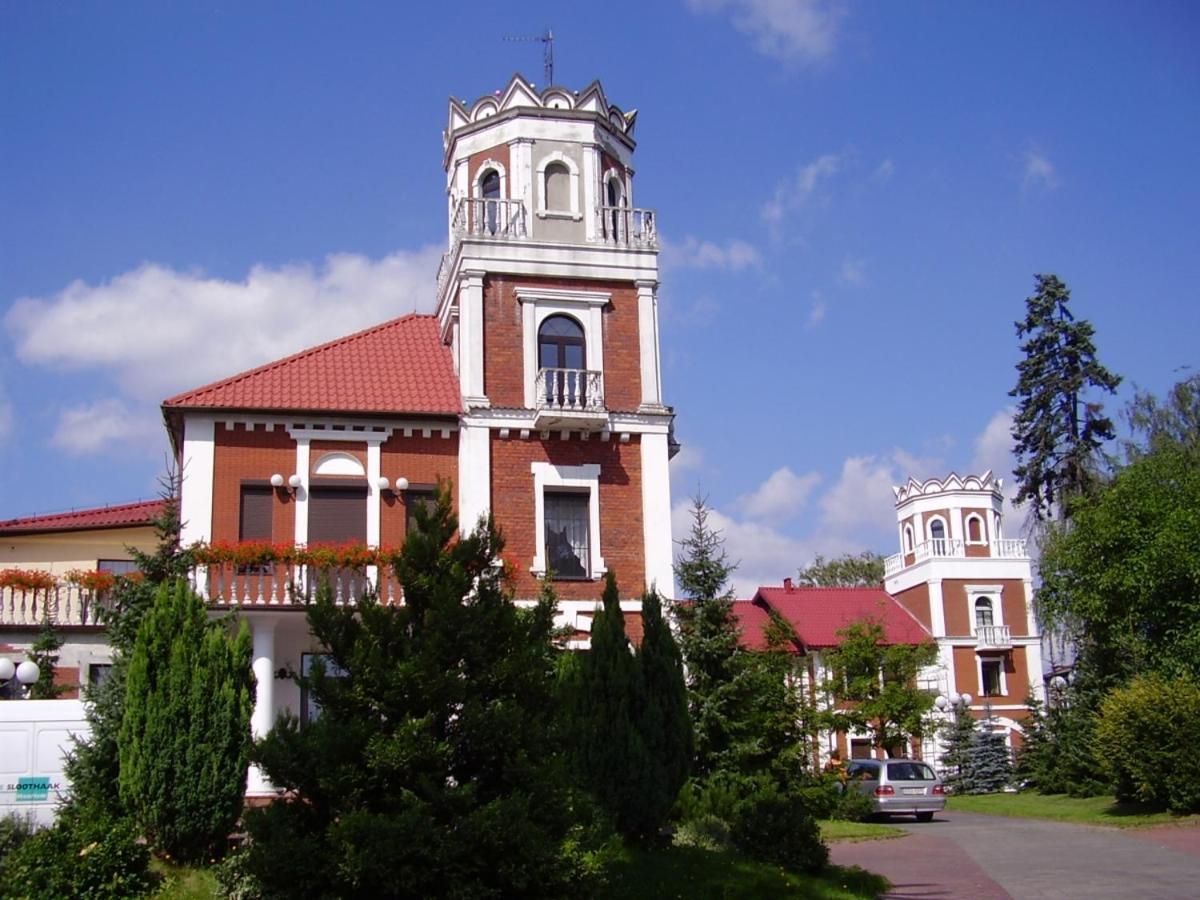 Hotel Zameczek 拉多姆斯科 外观 照片