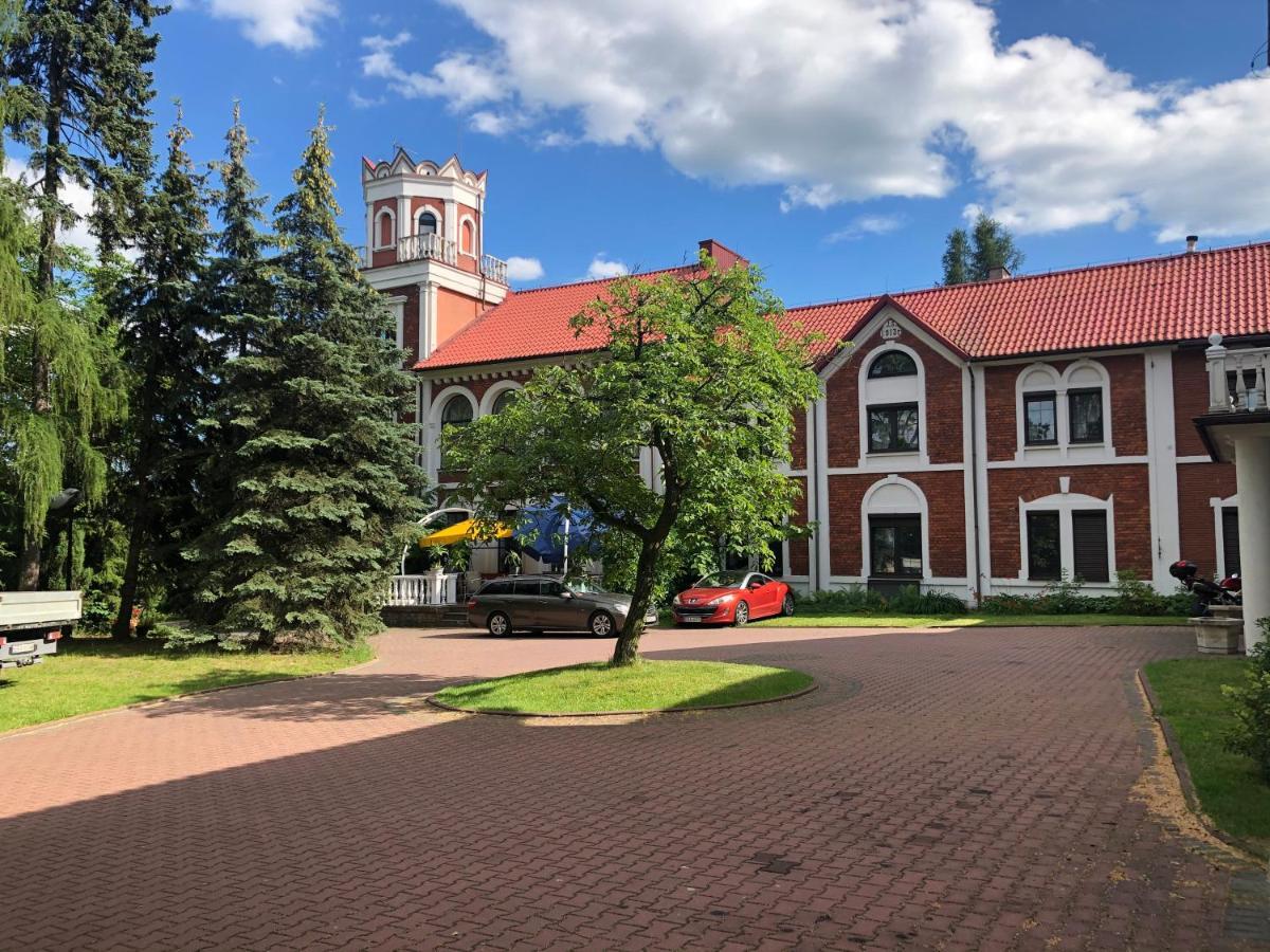 Hotel Zameczek 拉多姆斯科 外观 照片